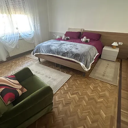 Serena Bed & Breakfast 3*